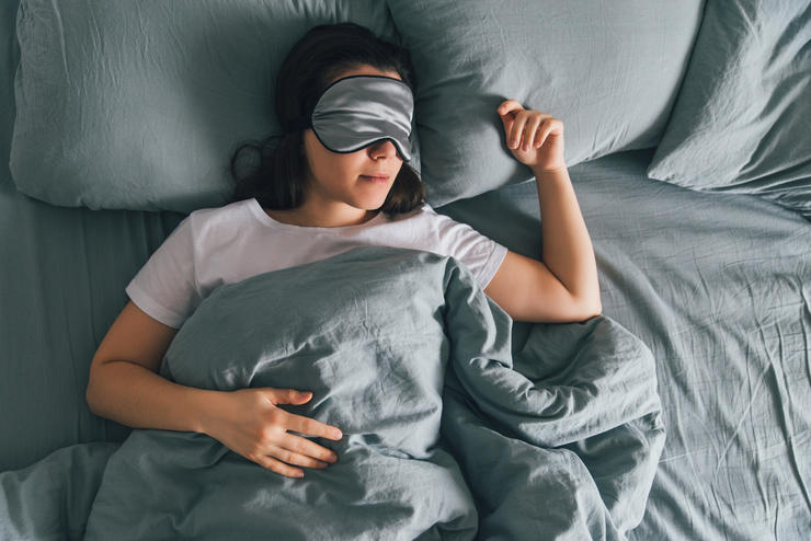 Set An Early Bedtime For Mom, Too
