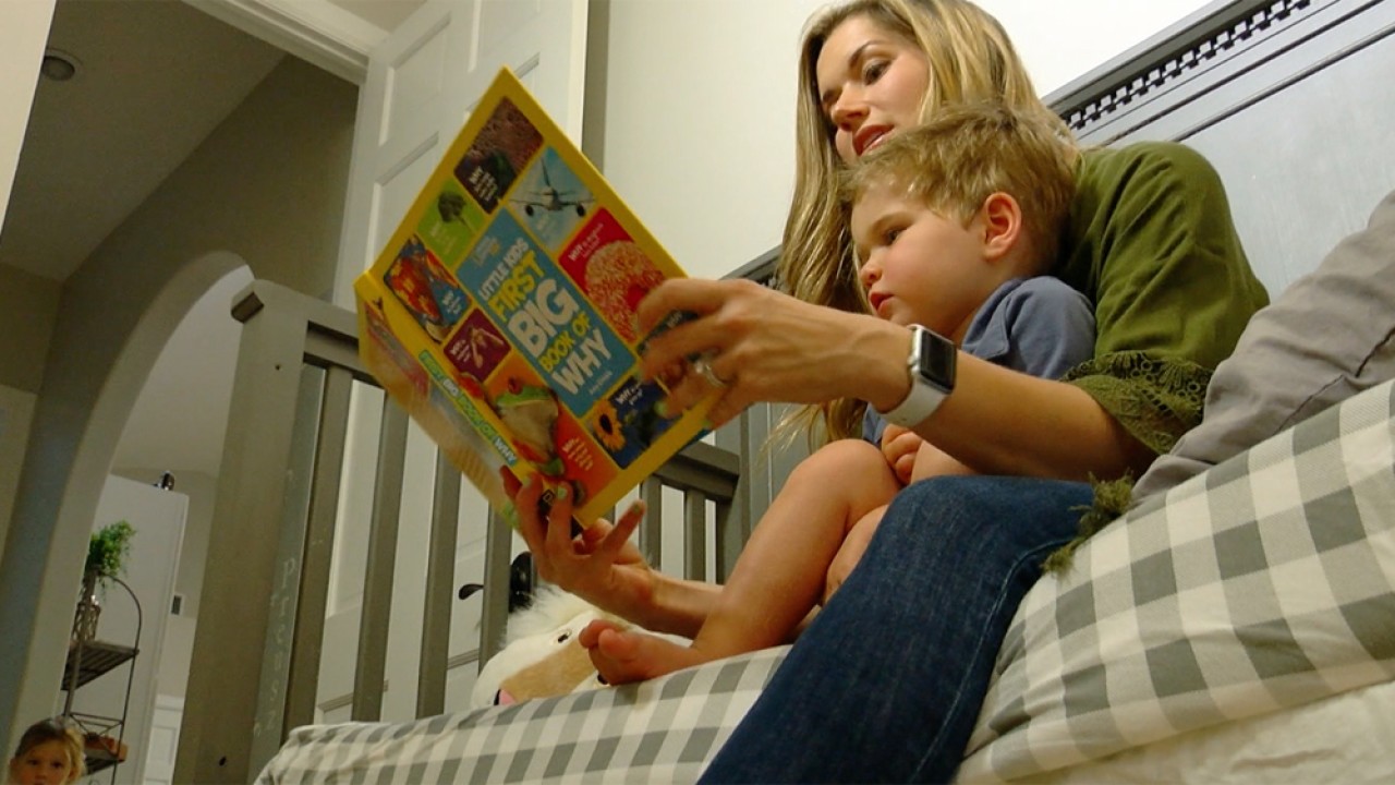 Here's how to get your kids back on a sleep routine for school