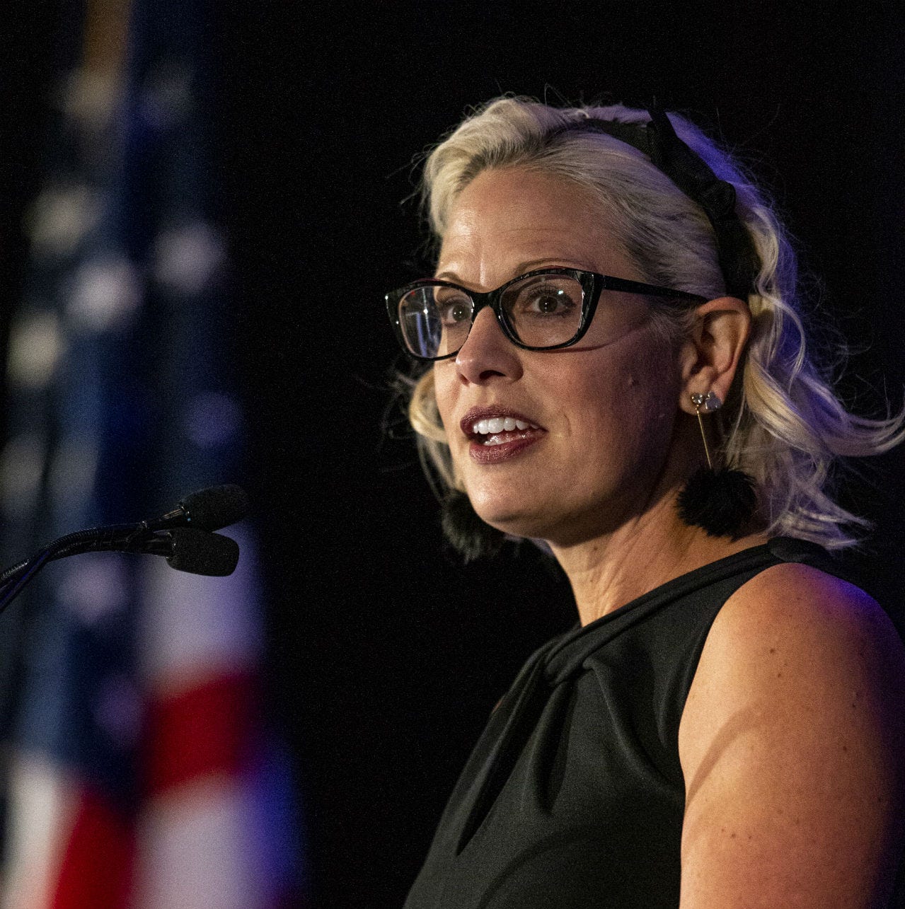 Sen. Kyrsten Sinema pushes program to streamline removal of migrant families without valid asylum claims