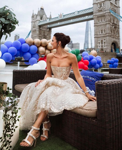  Lucy and Ryan had a huge engagement party on the Thames
