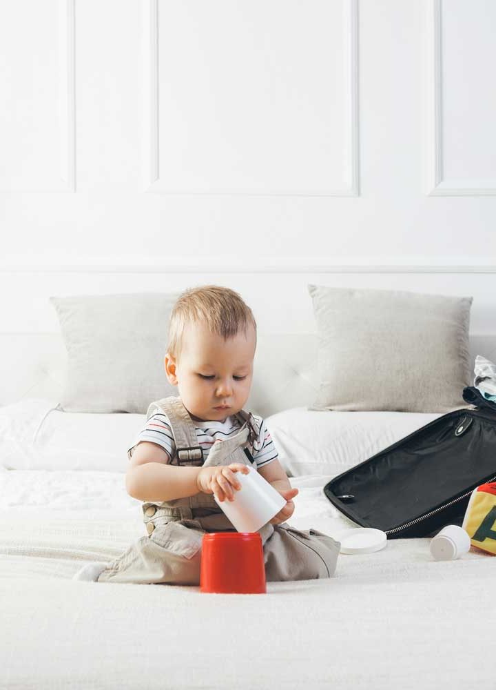 6 Tips for Staying in a Hotel or Airbnb With a Baby From Parents Who Have Done It – Travel+Leisure