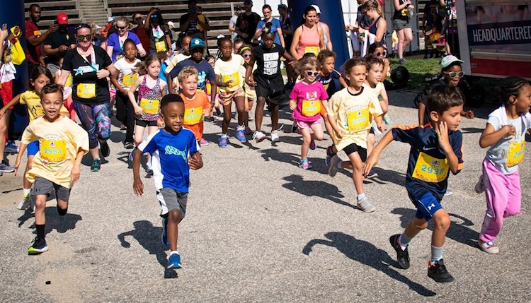 kids running