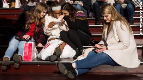 Increasing social media use tied to rise in teens&#39; depressive symptoms, study says