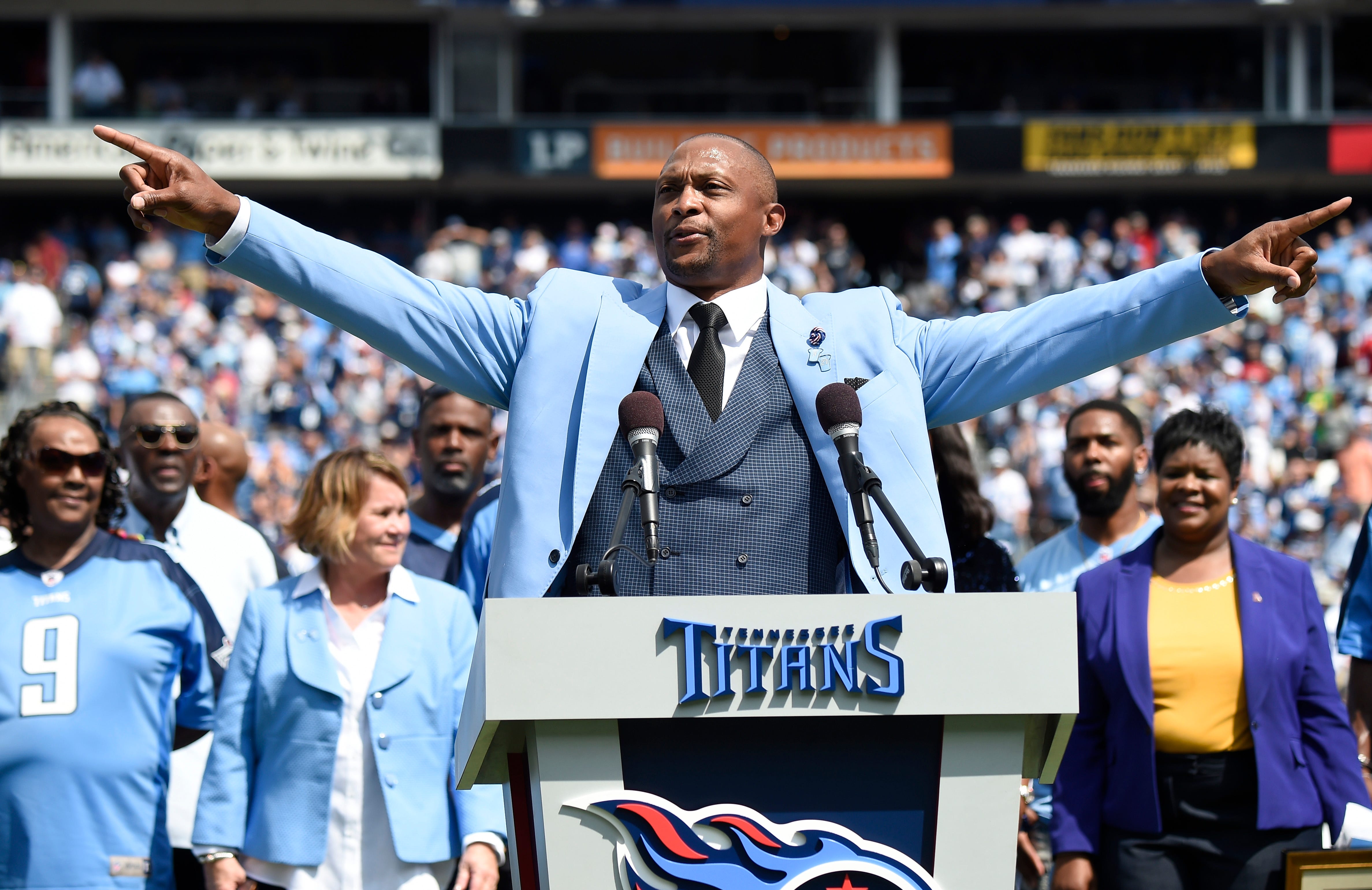Former Titans star Eddie George speaks during halftime ceremonies at Nissan Stadium Sunday, Sept. 15, 2019 in Nashville, Tenn.