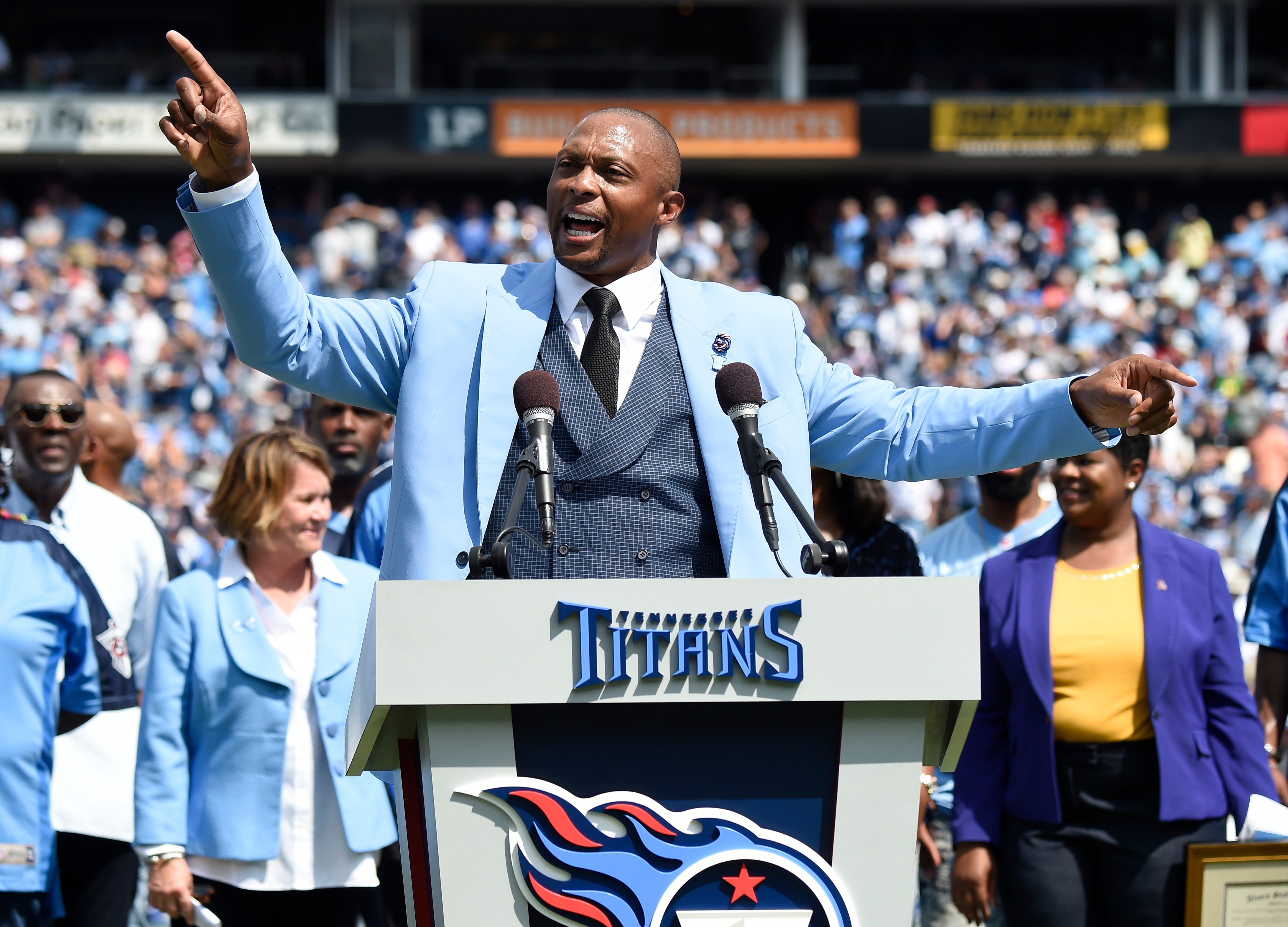 Former Titans great Eddie George speaks to the crowd during halftime ceremonies at Nissan Stadium Sunday, Sept. 15, 2019 in Nashville, Tenn. 
