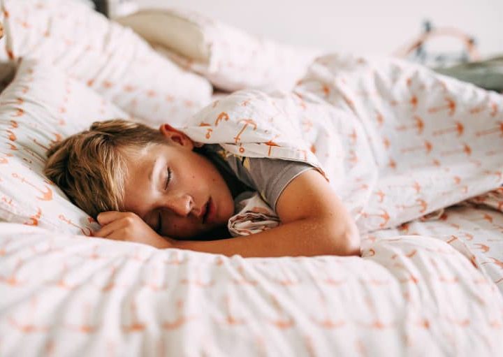 How A Good Night’s Sleep Can Boost Kids’ Academic Achievement – mindbodygreen.com