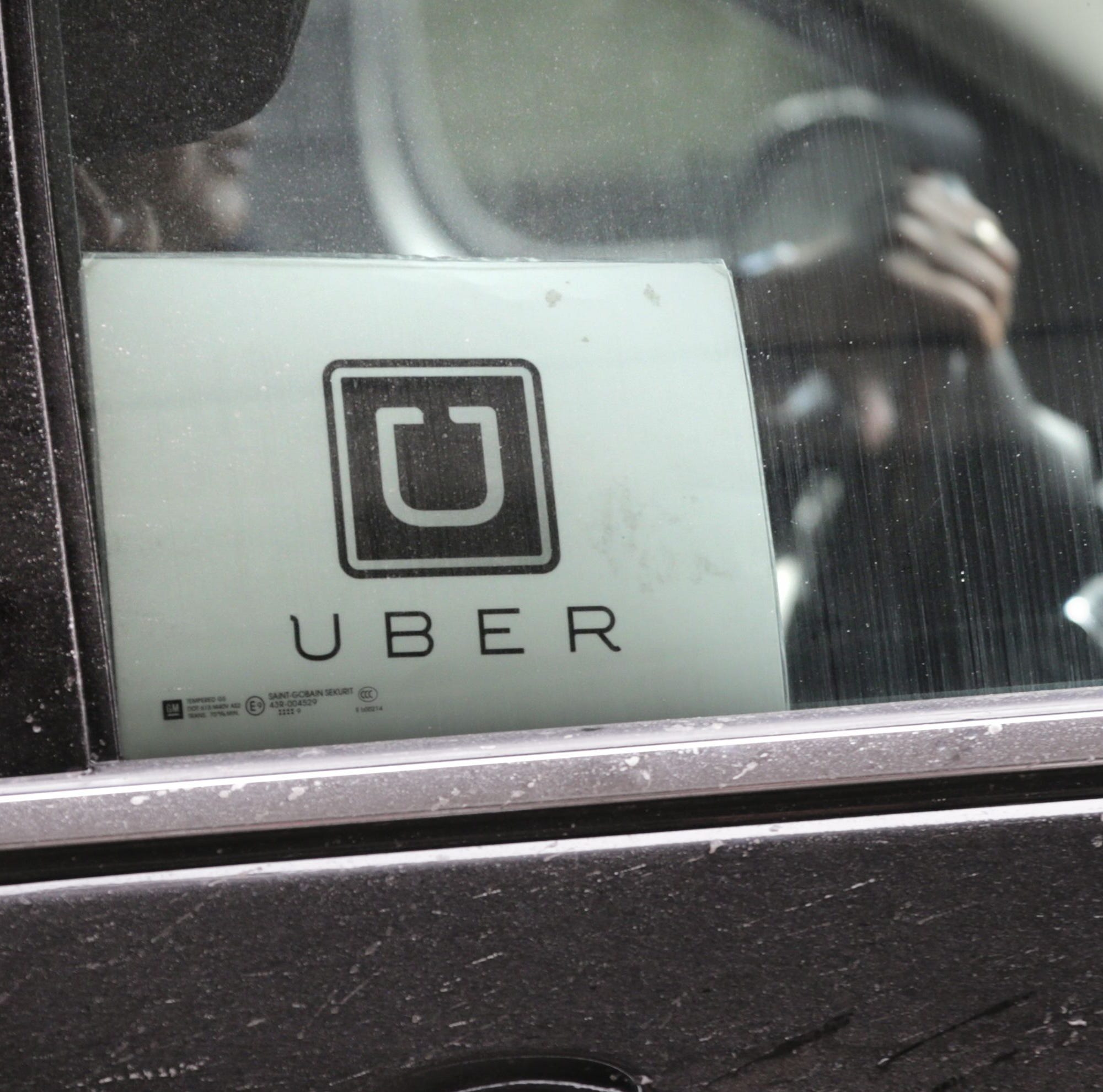 If you Uber or Lyft to Sky Harbor, it'll cost more starting in 2020. Here's what to expect