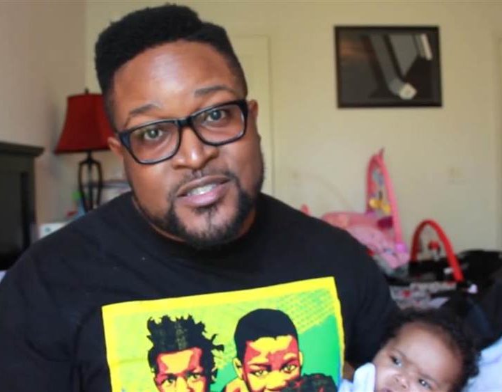 Comedian imitates toddler avoiding bedtime in viral video – TODAY