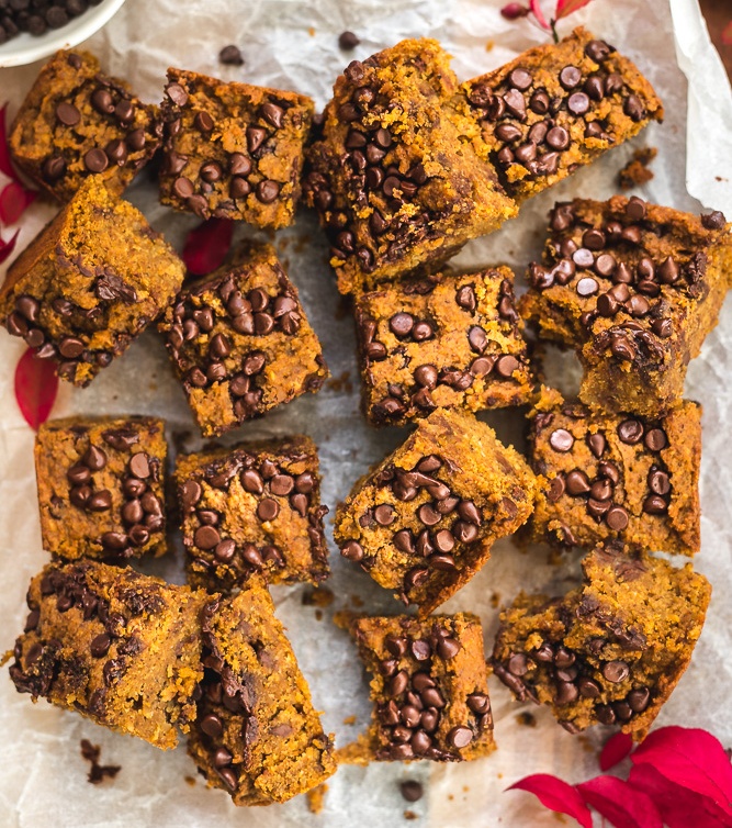 Pumpkin Chickpea Blondies