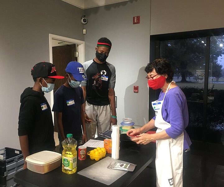 Program offers kids lessons in cooking, healthful eating – Arkansas Online